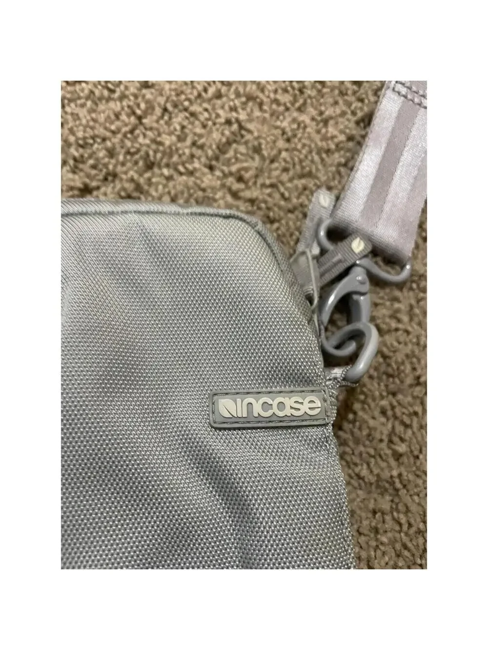 Laptop / Computer/ tablet bag /  holder / brief INCASE light grey 13.5in x 10in